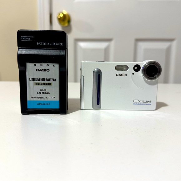 Casio - Exilim EX-S2 Wearable Card Digital Camera - Picture 1 of 4